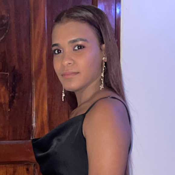 Meet your Posher, Yokasta - Picture 1 of 1